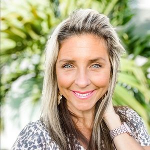 Meet your Posher, Petra